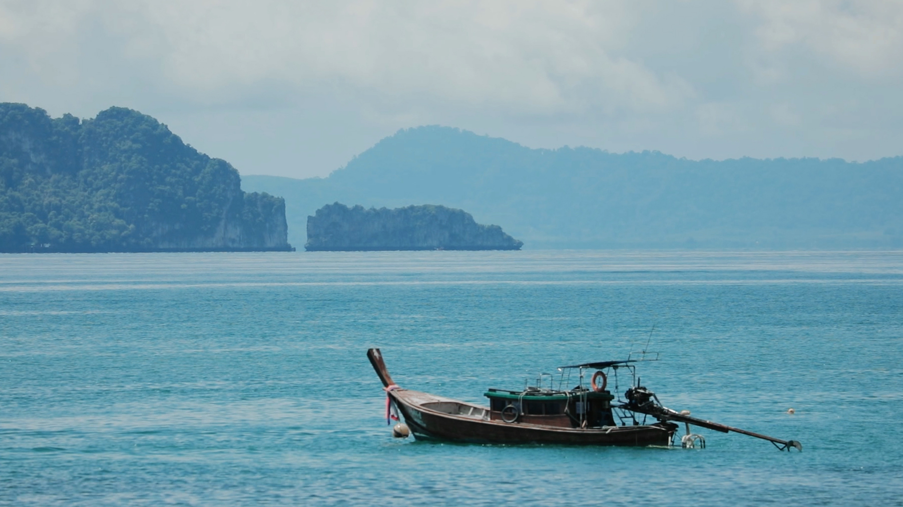 สนามบอลกลางทะเลอันดามันสมบัติของชุมชนเกาะยาวใหญ่ - ThaiPower.co